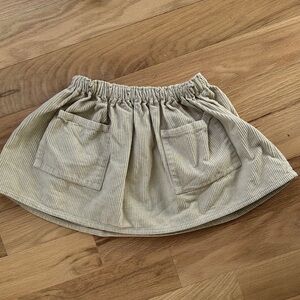 The Simple Folk organic light khaki corduroy skirt elastic waist girls size 4/5